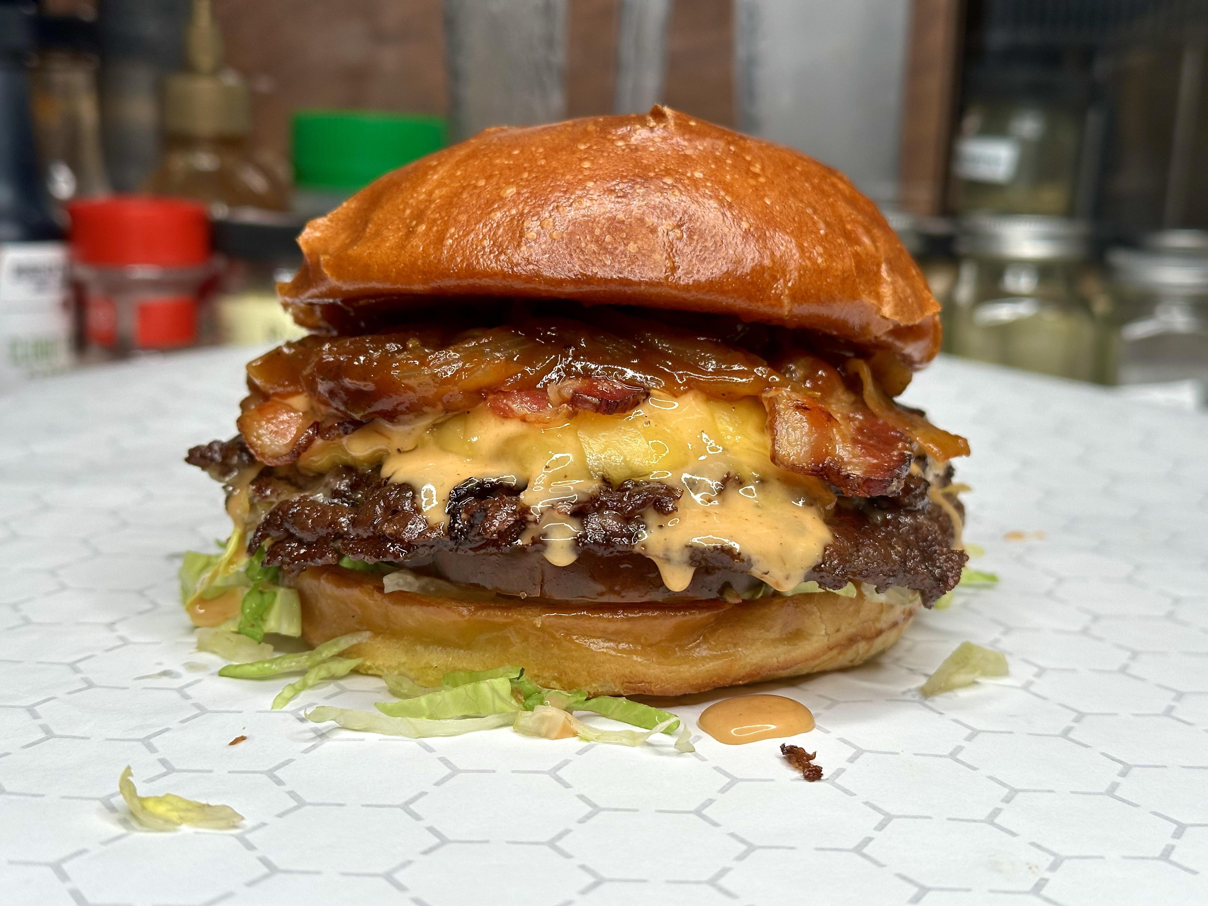 Hamburguesa de bacon bbq